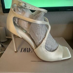 Elegant Cream Stiletto Heels